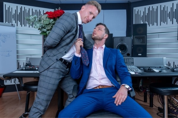 Office valentines damon heart, magnus loki