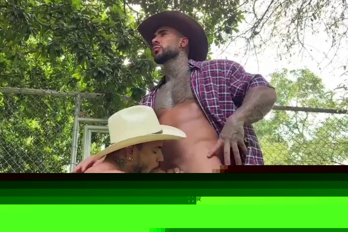Imanol brown alejo ospina hot bareback
